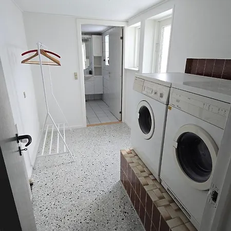 Bright Townhouse With Garden & Terrace Ferienhaus